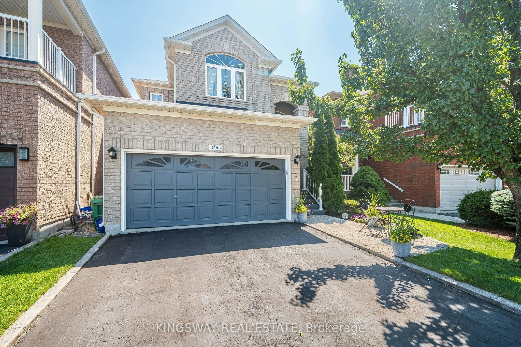 3598 Fountain Park Avenue, Mississauga, ON, L5M 7G1