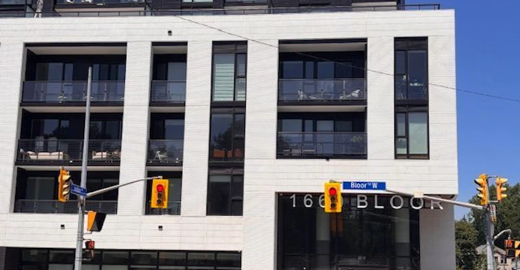 612-1660 Bloor Street W, Toronto, ON, M6P 0C6