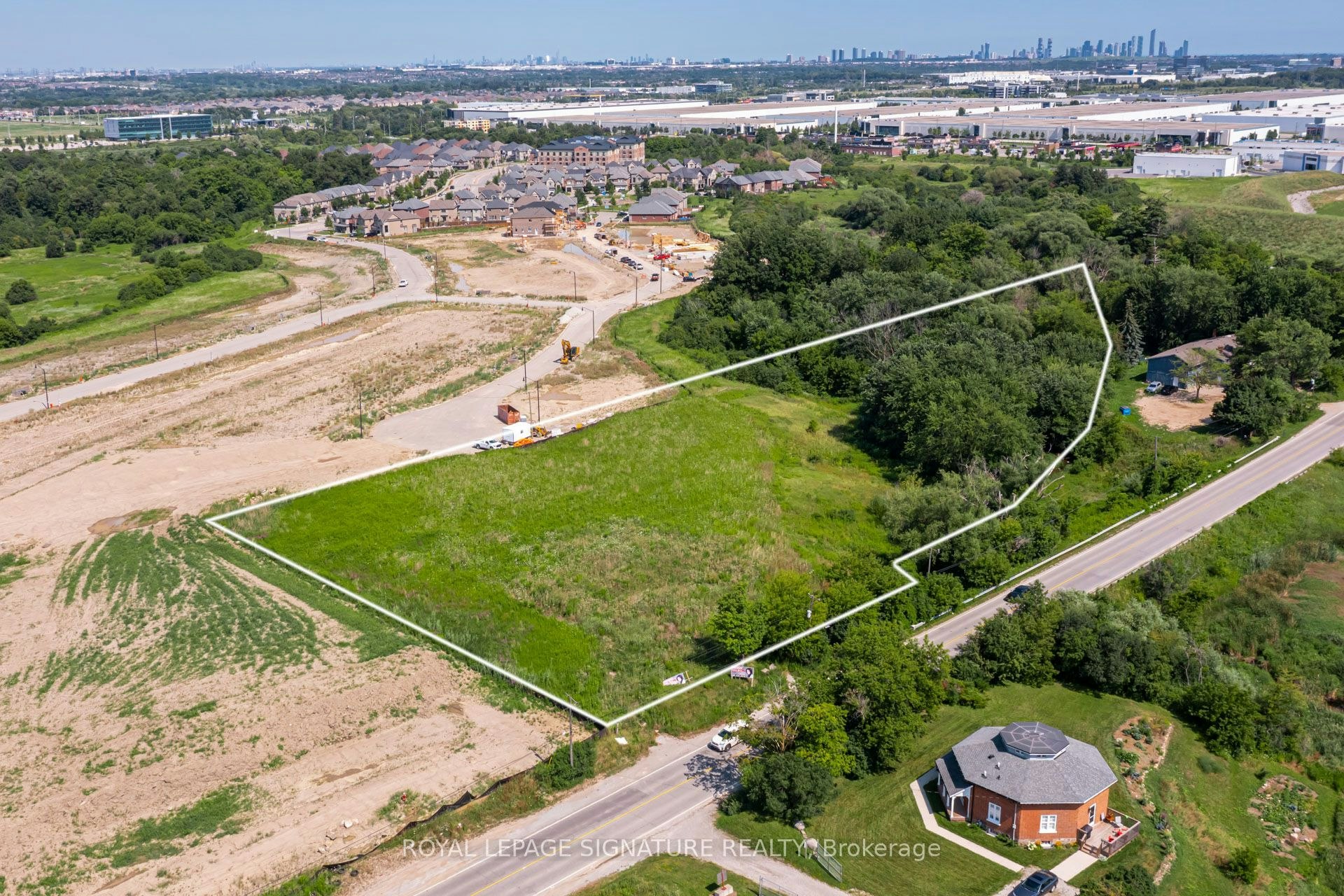 8237 Heritage Road, Brampton, ON, L6Y 0E3
