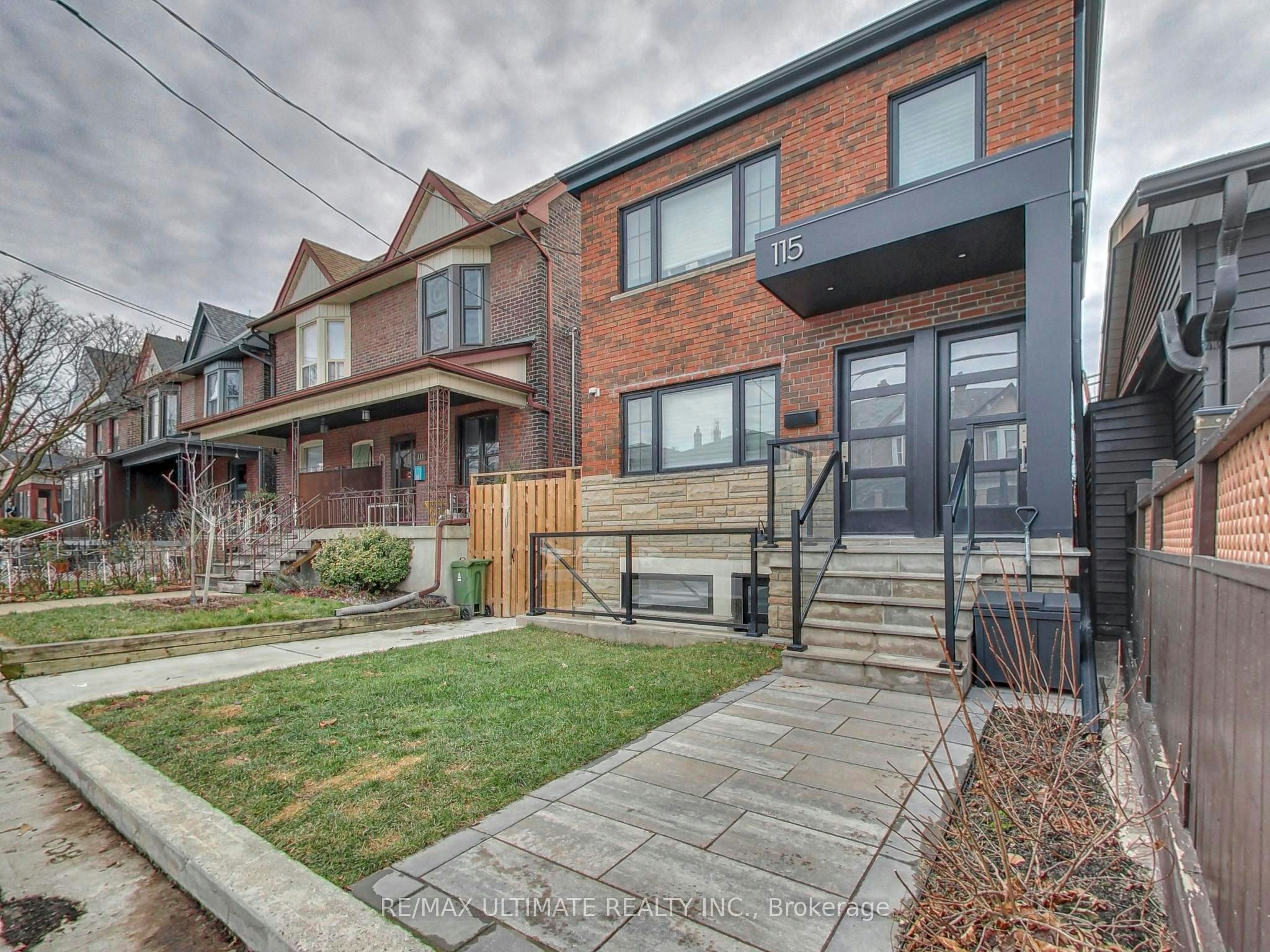 Apt #1-115 Wallace Avenue, Toronto, ON, M6H 1T8