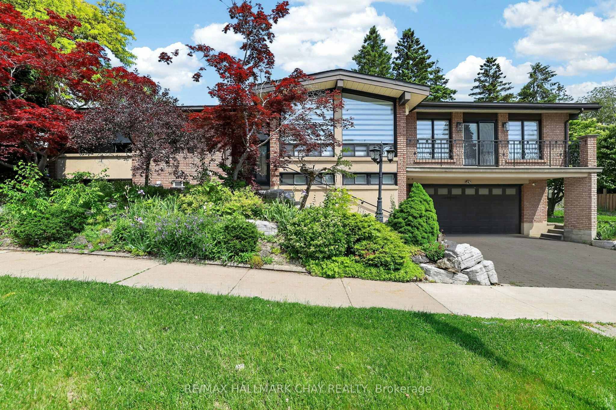 Upper-80 Beaumonde Heights Drive, Toronto, ON, M9V 1V9
