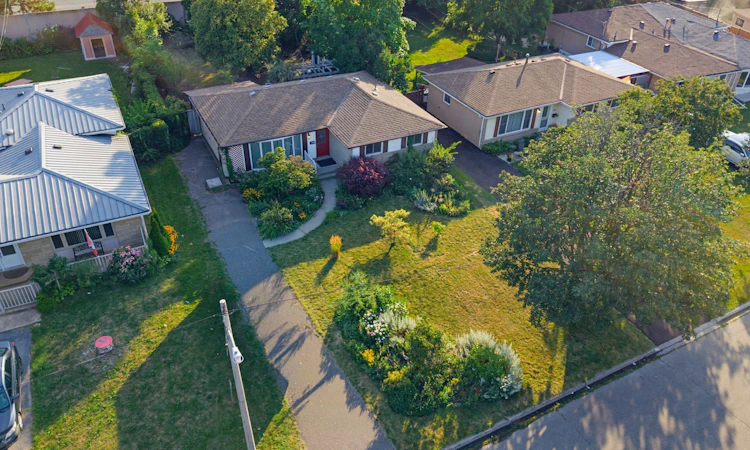 63 Brentwood Drive