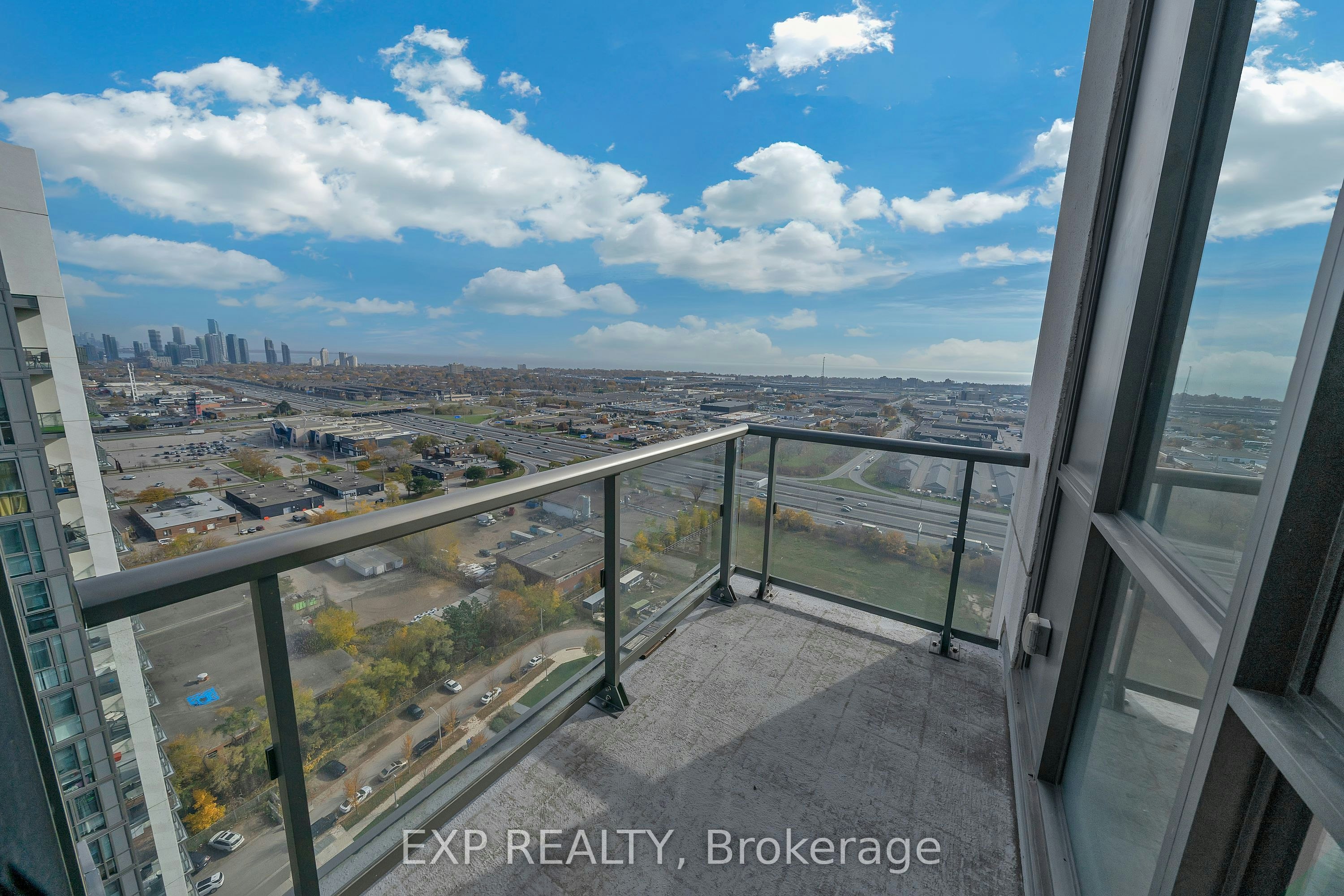 Ph04-15 Zorra Street, Toronto, ON, M8Z 0C1 - 20