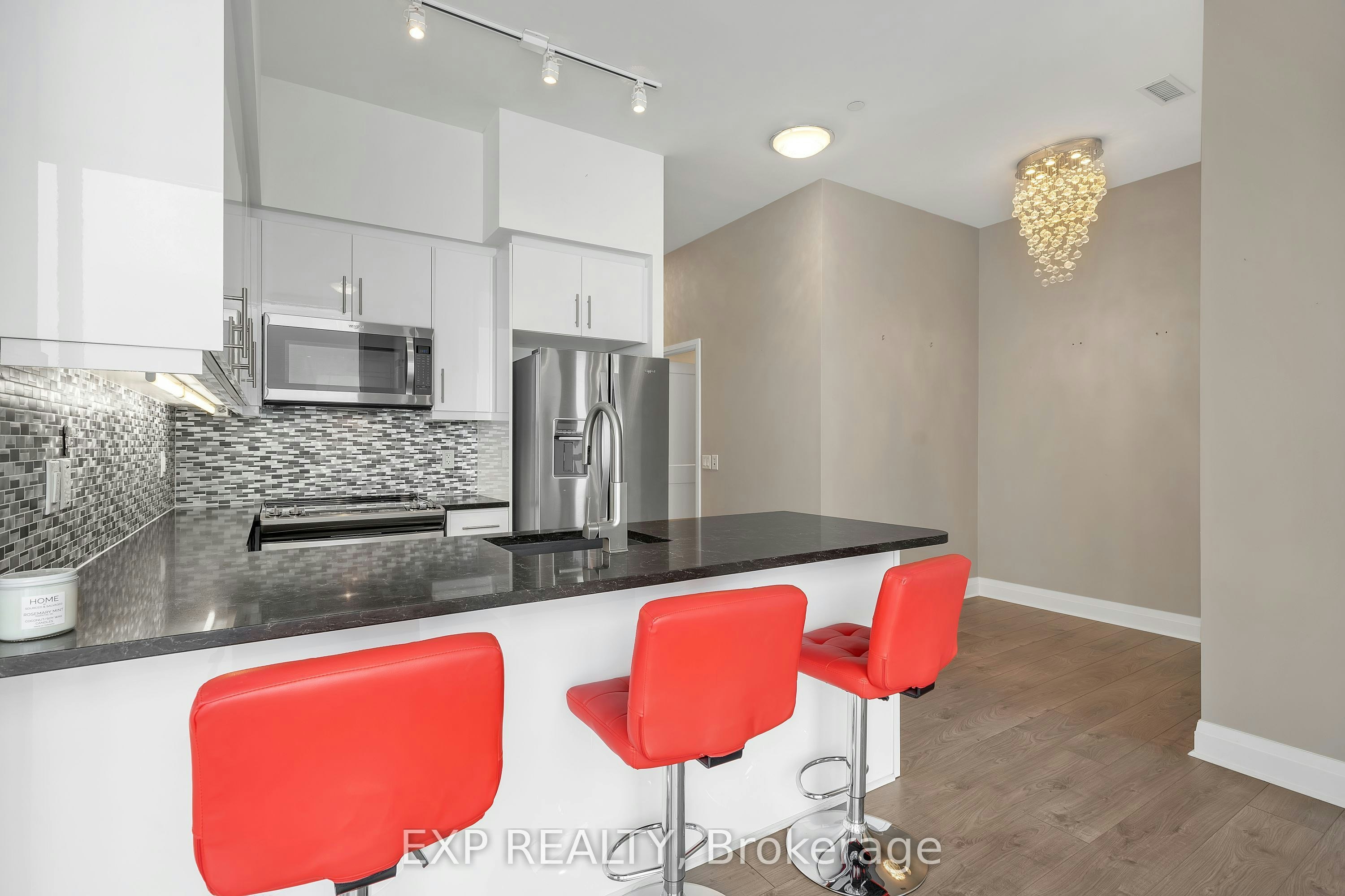 Ph04-15 Zorra Street, Toronto, ON, M8Z 0C1 - 2