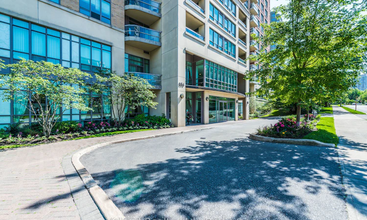 1902-156 Enfield Place