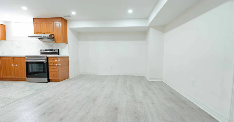 4742 Creditview Road, Mississauga, ON, L5M 5H2 - 6