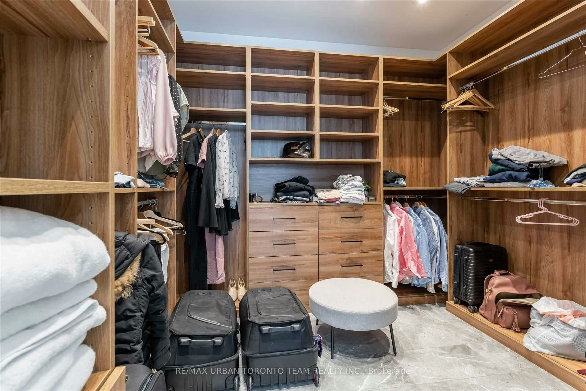 39 Cardigan Road, Toronto, ON, M8Z 2W1 - 26