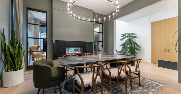 39 Cardigan Road, Toronto, ON, M8Z 2W1 - 5