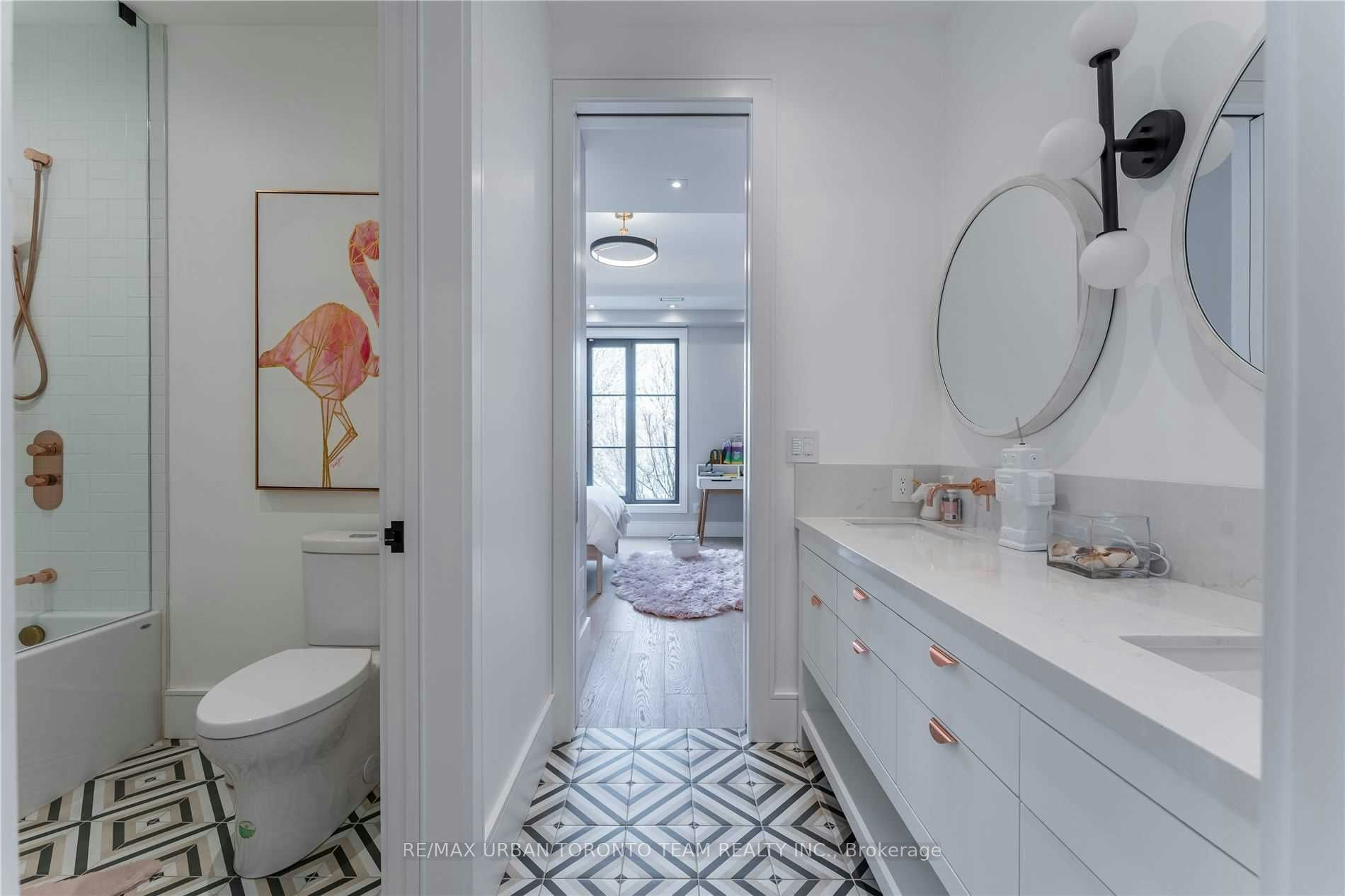 39 Cardigan Road, Toronto, ON, M8Z 2W1 - 29