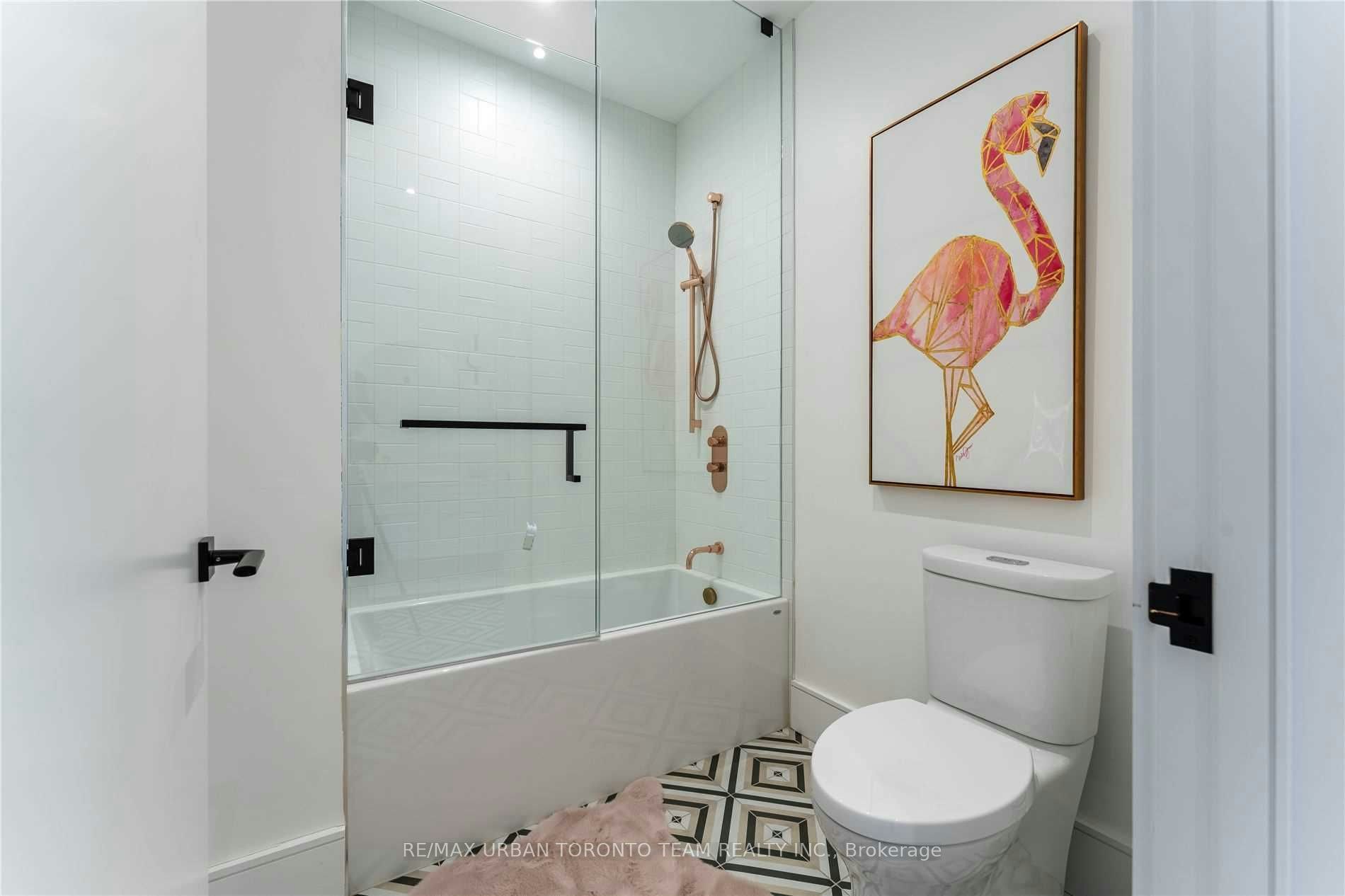 39 Cardigan Road, Toronto, ON, M8Z 2W1 - 30