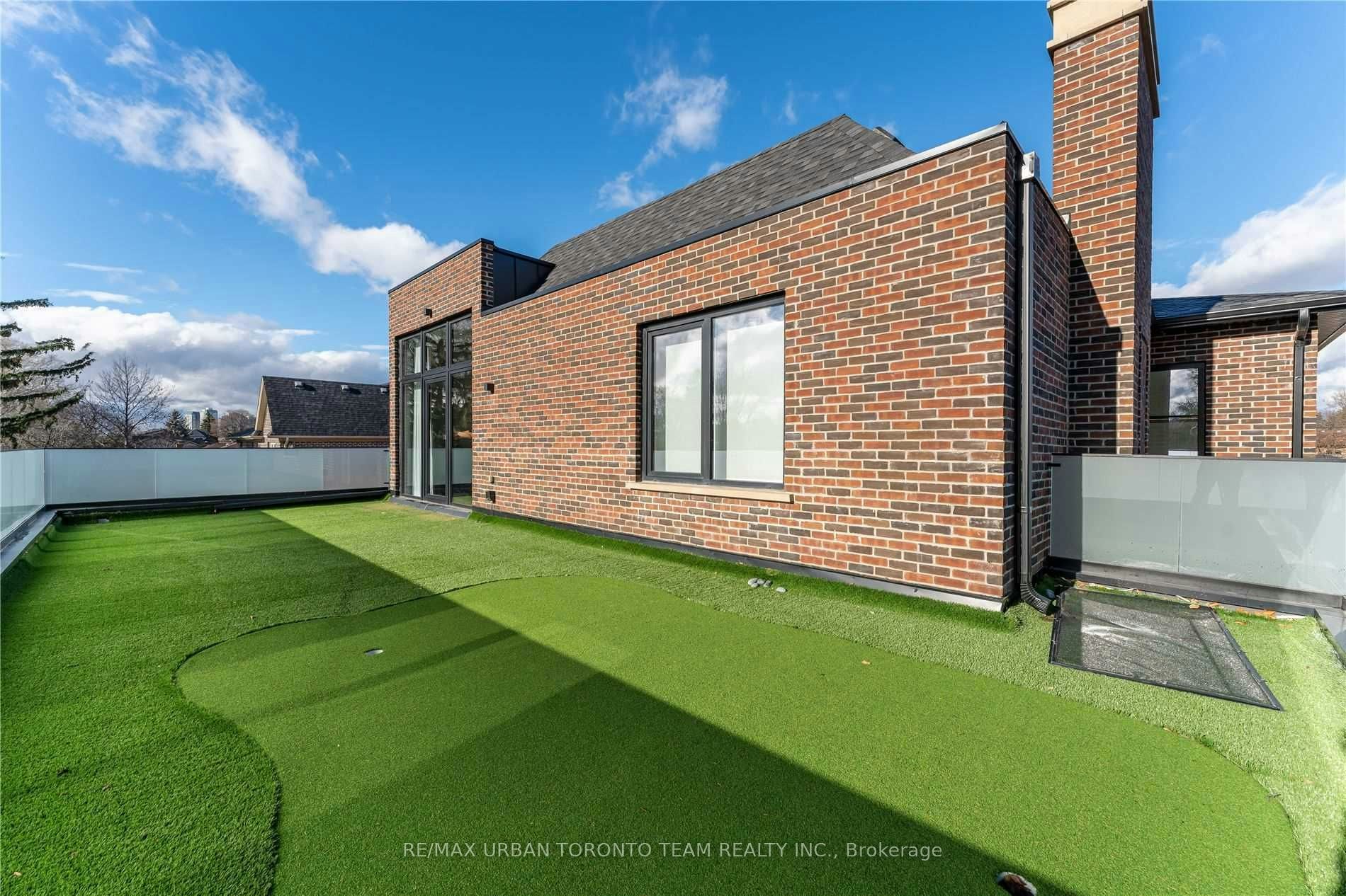 39 Cardigan Road, Toronto, ON, M8Z 2W1 - 23