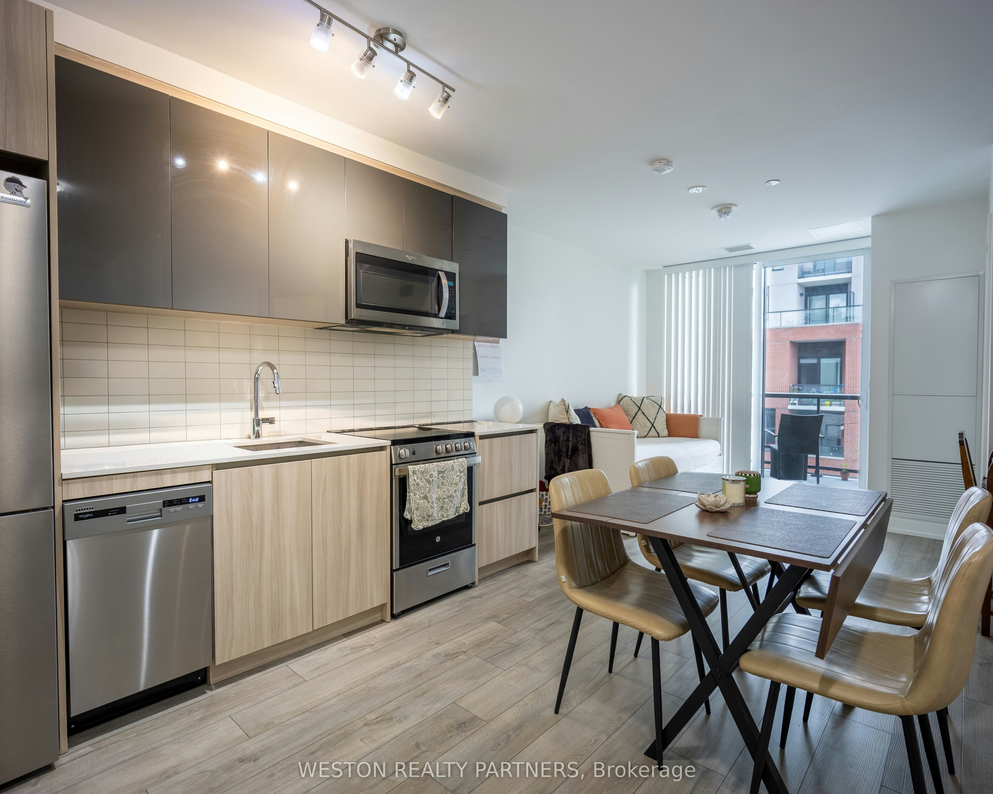 605-3100 Keele Street, Toronto, ON, M3M 2H4 - 6