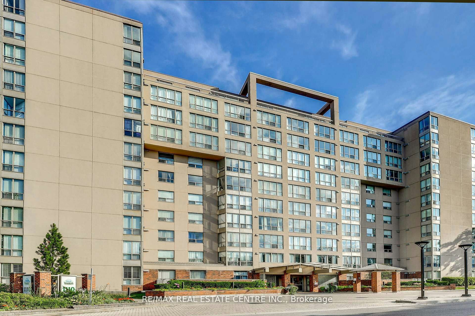 PH3-1110 Walden Circle, Mississauga, ON, L5J 4R3