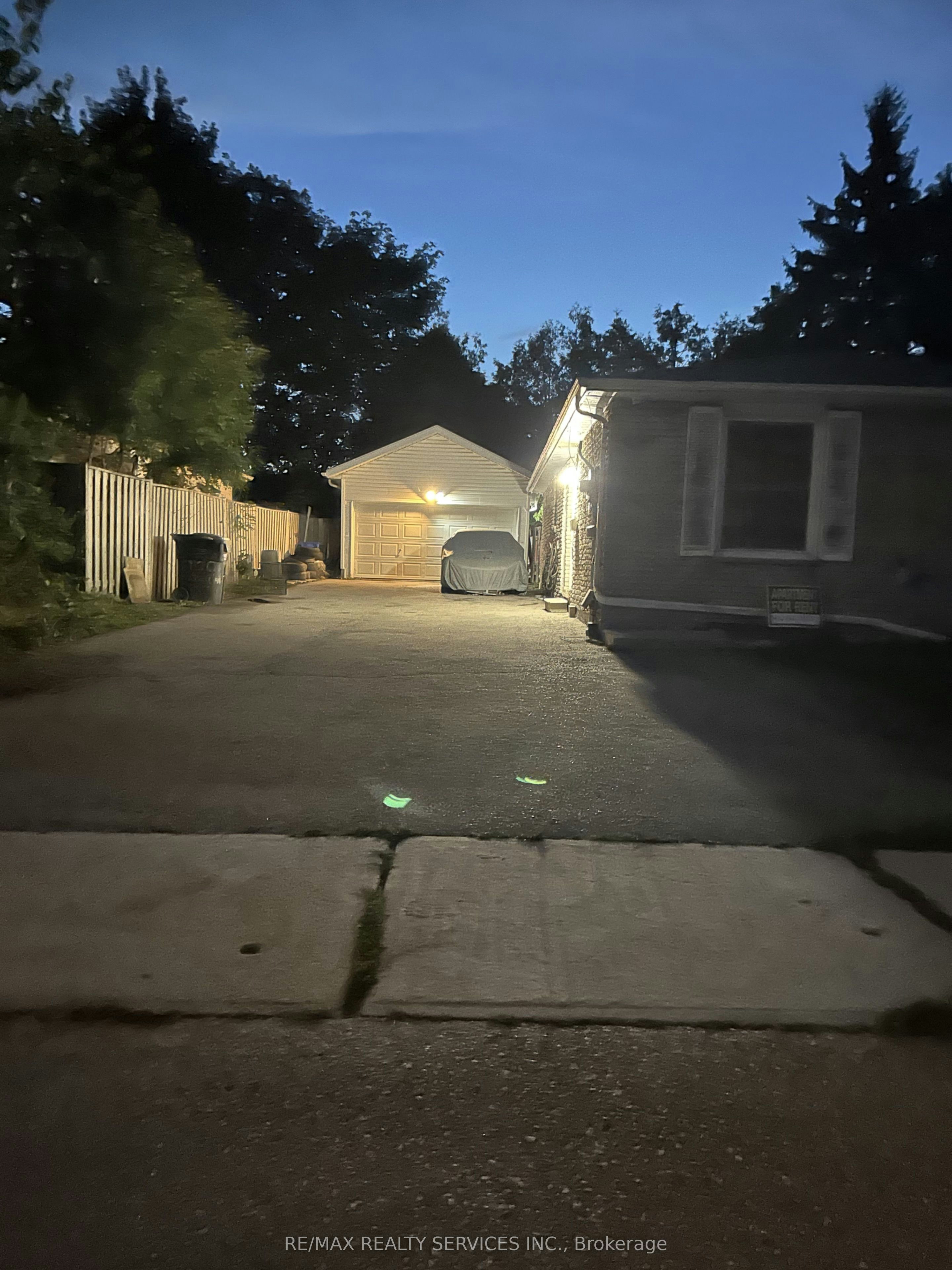 100 Sutherland Avenue, Brampton, ON, L6V 2H7