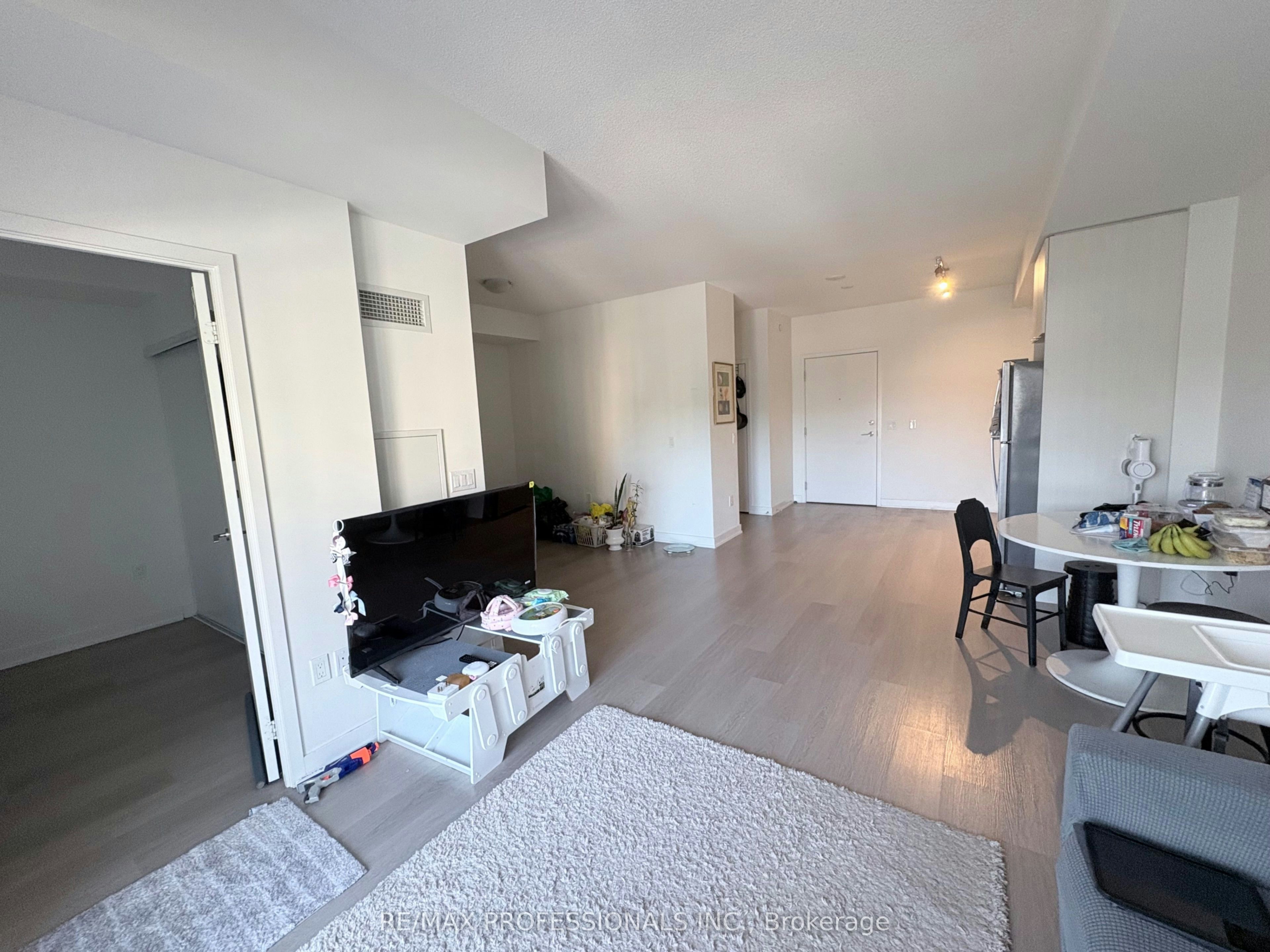 319-859 The Queensway N/A, Toronto, ON, M8Z 1N8 - 9