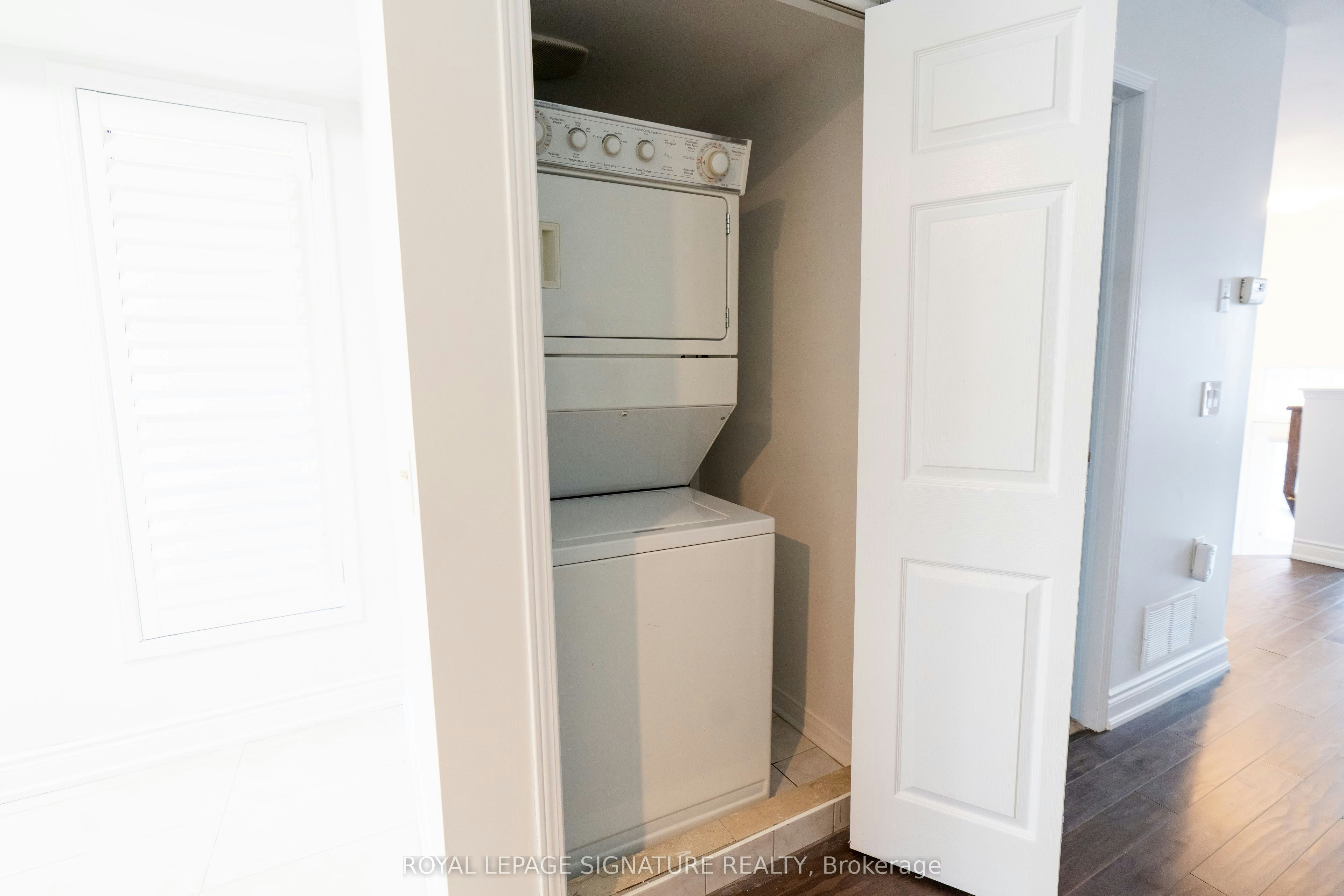28-50 Strathaven Drive, Mississauga, ON, L5R 4E7 - 25