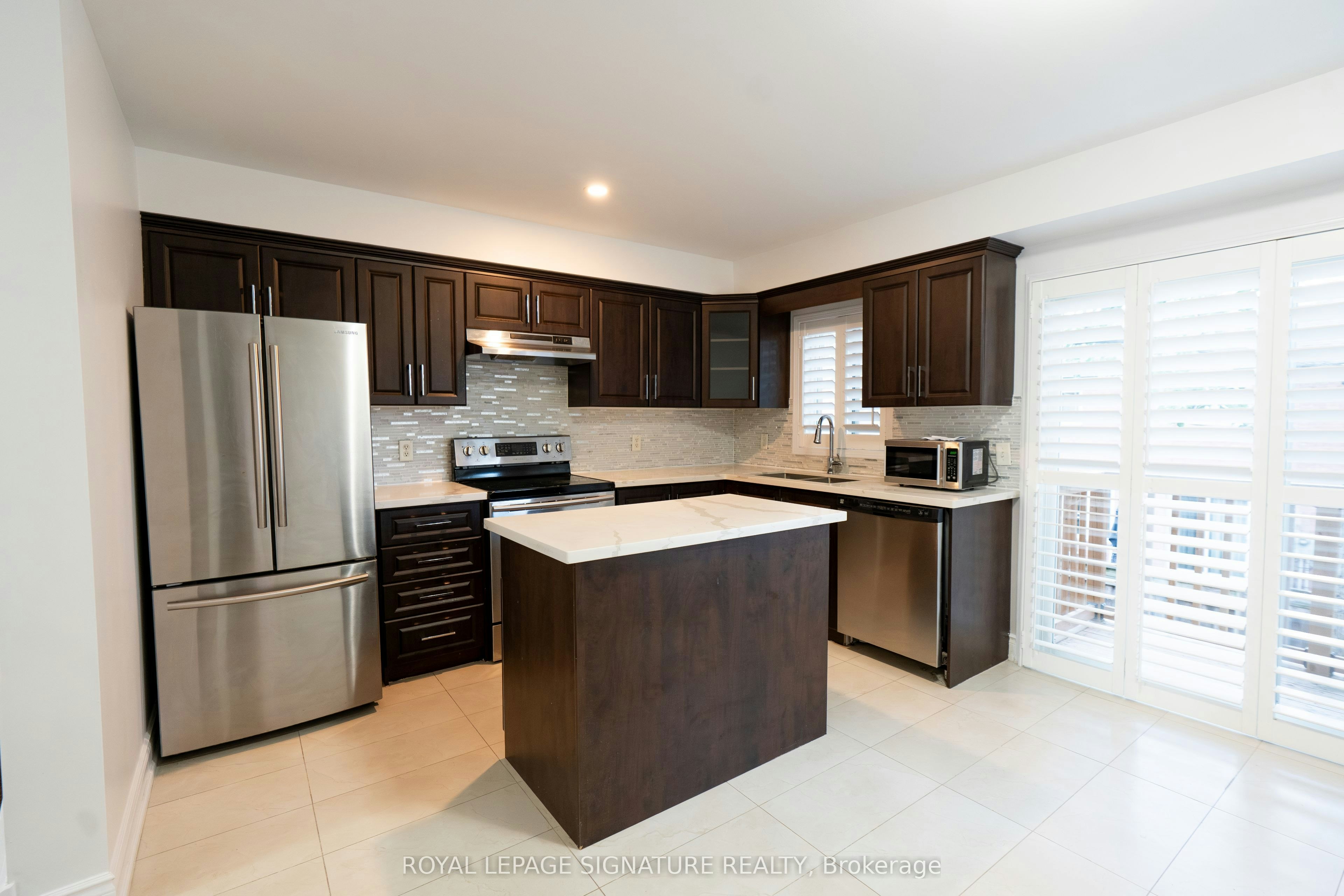 28-50 Strathaven Drive, Mississauga, ON, L5R 4E7 - 9