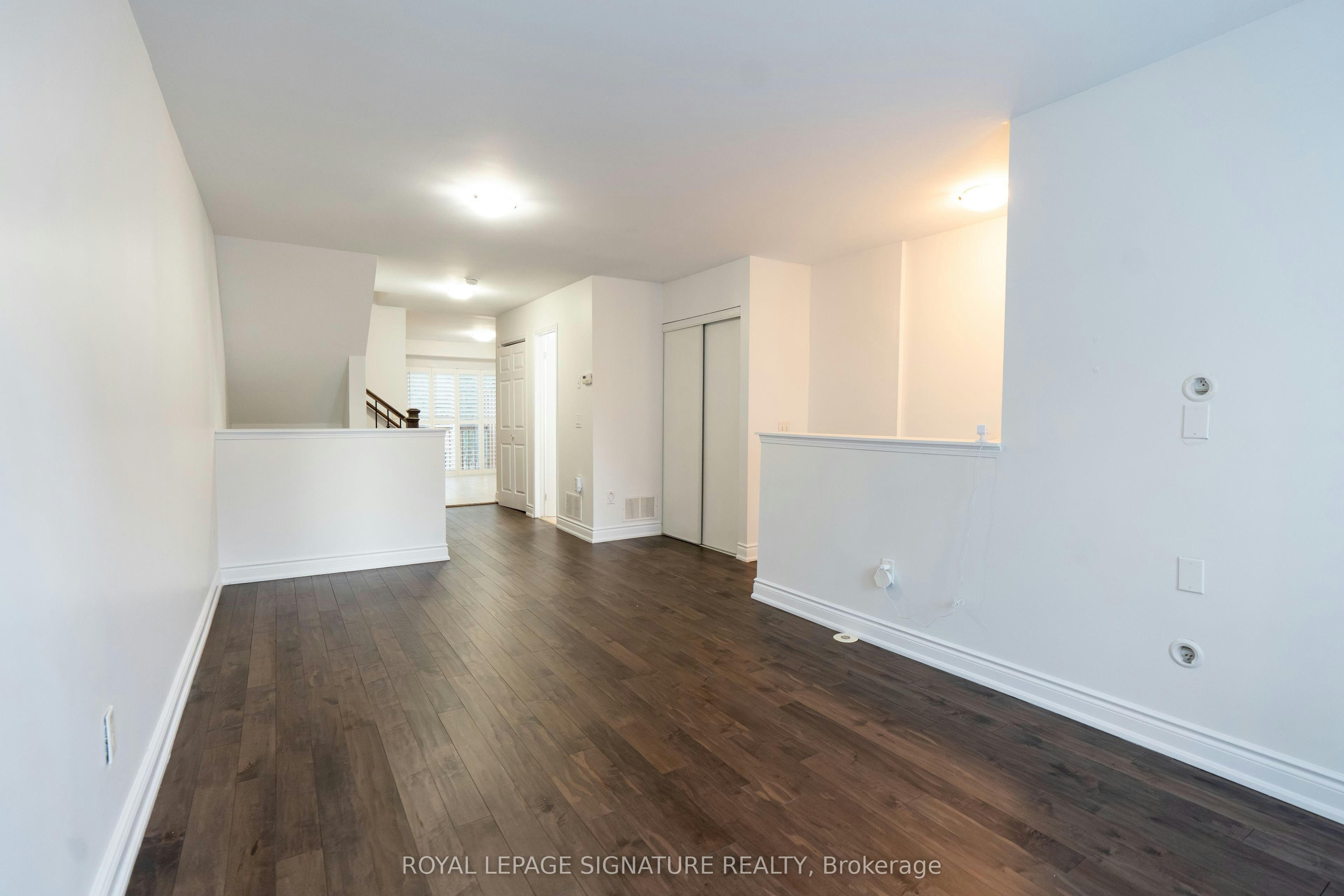 28-50 Strathaven Drive, Mississauga, ON, L5R 4E7 - 8