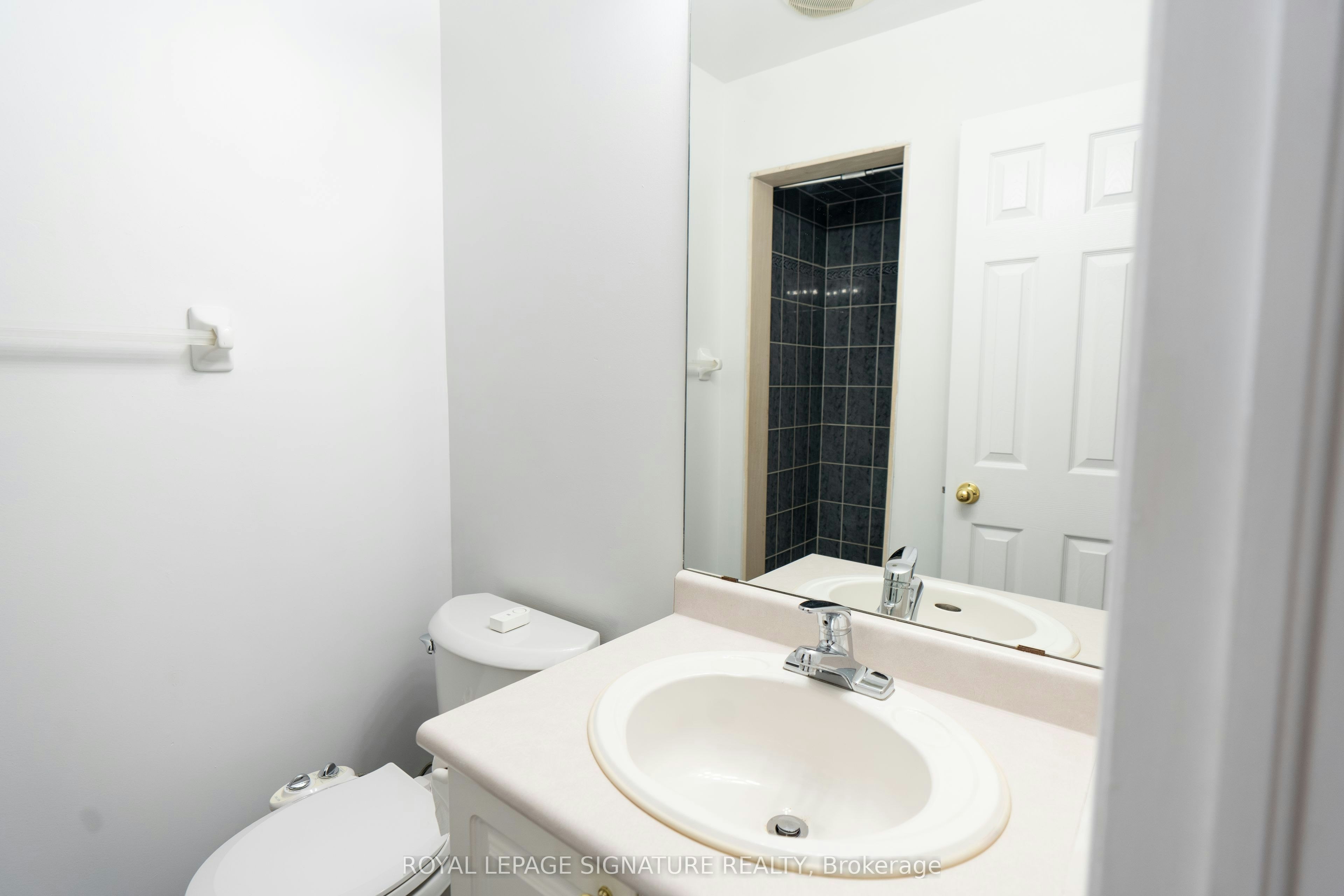 28-50 Strathaven Drive, Mississauga, ON, L5R 4E7 - 28