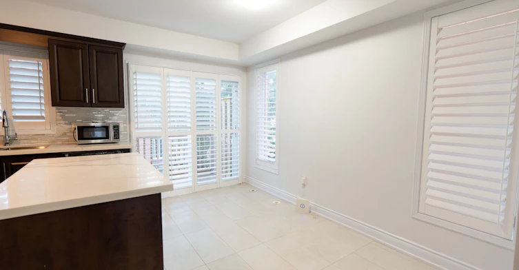 28-50 Strathaven Drive, Mississauga, ON, L5R 4E7 - 13