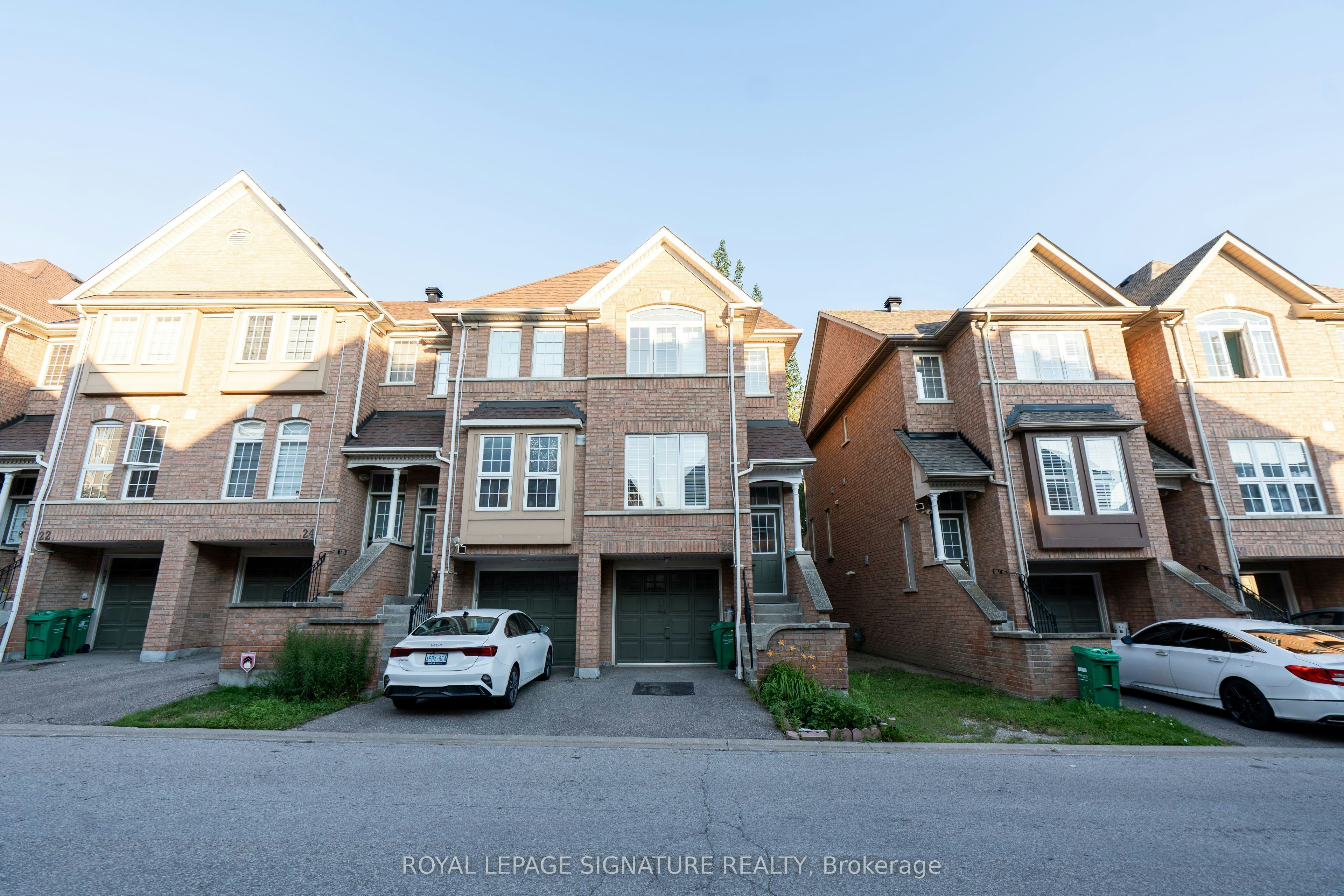 28-50 Strathaven Drive, Mississauga, ON, L5R 4E7 - 3