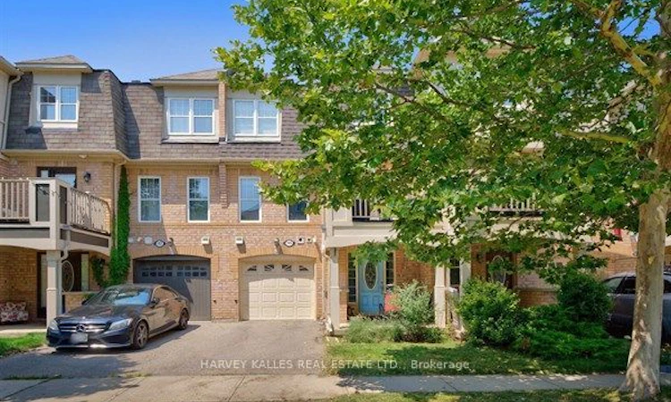 745 Challinor Terrace