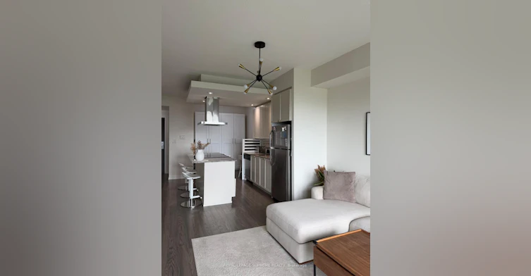 1429-165 Legion Road, Toronto, ON, M8Y 0B3 - 3