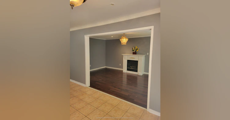 3784 Forest Bluff Crescent, Mississauga, ON, L5N 7T8 - 9