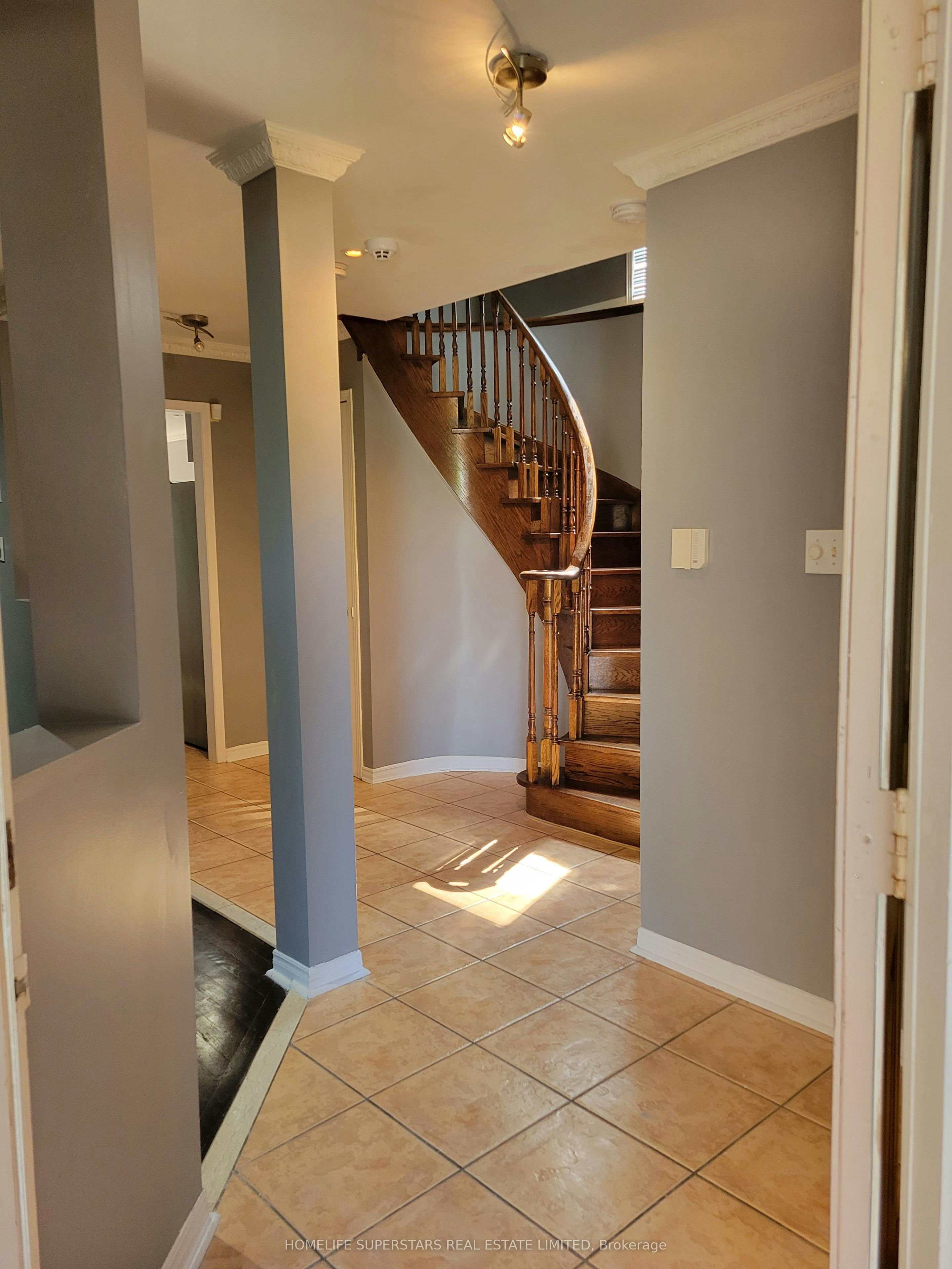 3784 Forest Bluff Crescent, Mississauga, ON, L5N 7T8 - 7