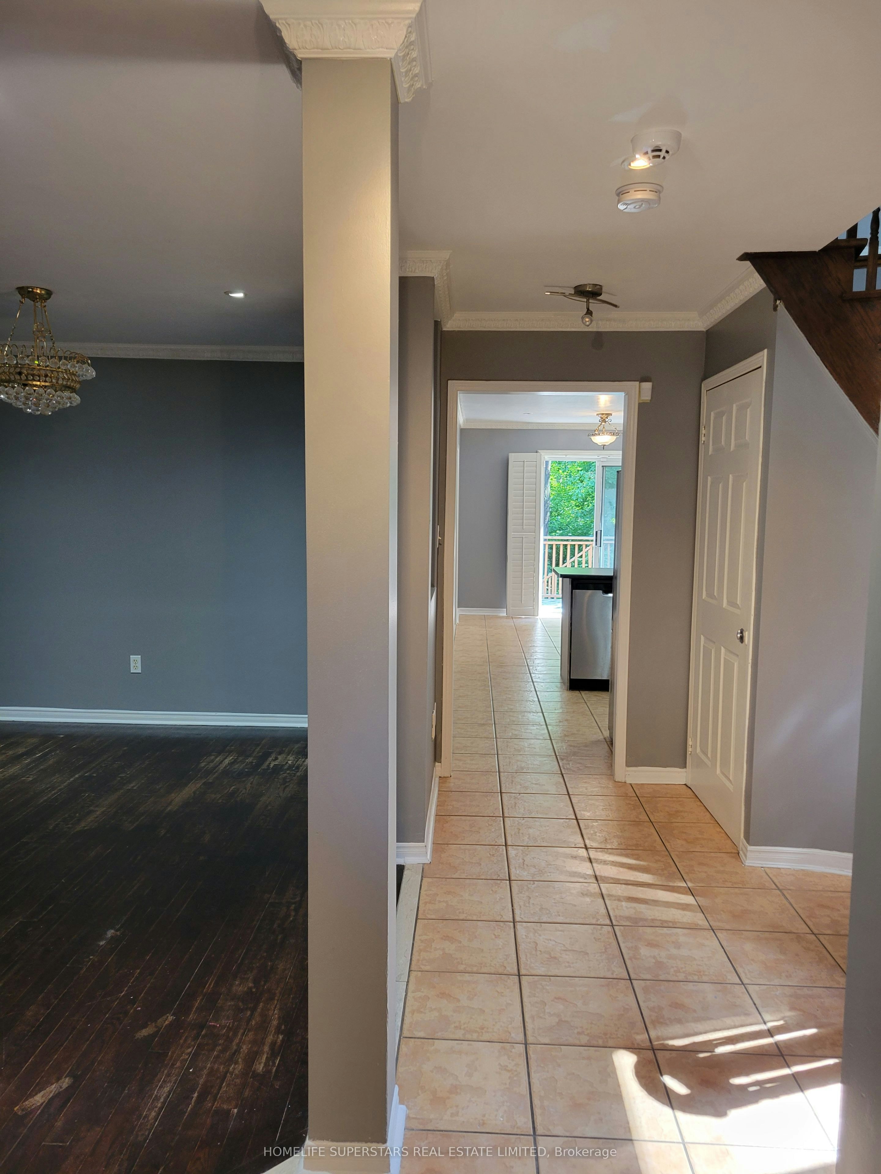 3784 Forest Bluff Crescent, Mississauga, ON, L5N 7T8 - 3