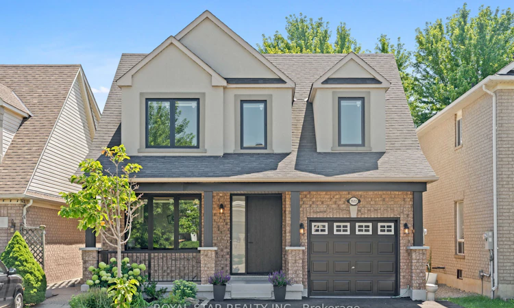 1522 Swann Crescent