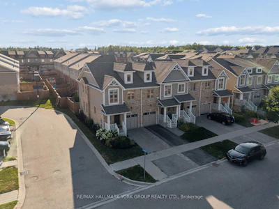 126 Parkinson Crescent - 4