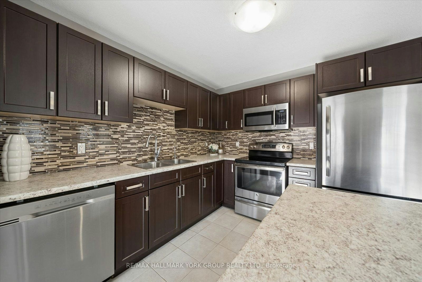 126 Parkinson Crescent, Orangeville, ON, L9W 6X3 - 17
