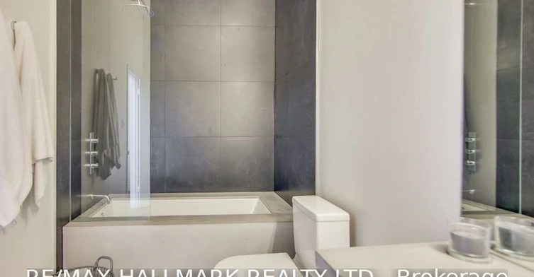7-6 Bartlett Avenue, Toronto, ON, M6H 3E8 - 14