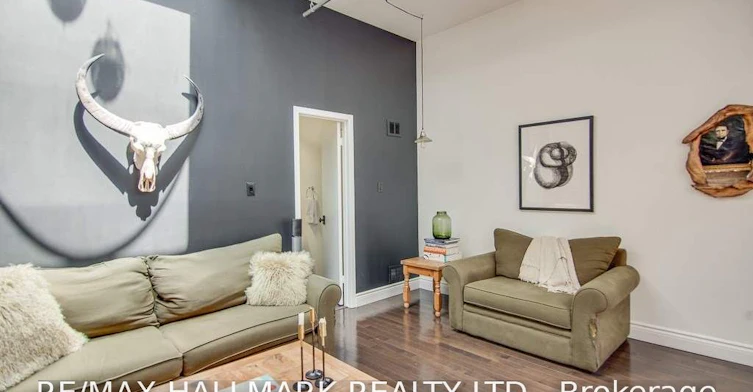 7-6 Bartlett Avenue, Toronto, ON, M6H 3E8 - 10
