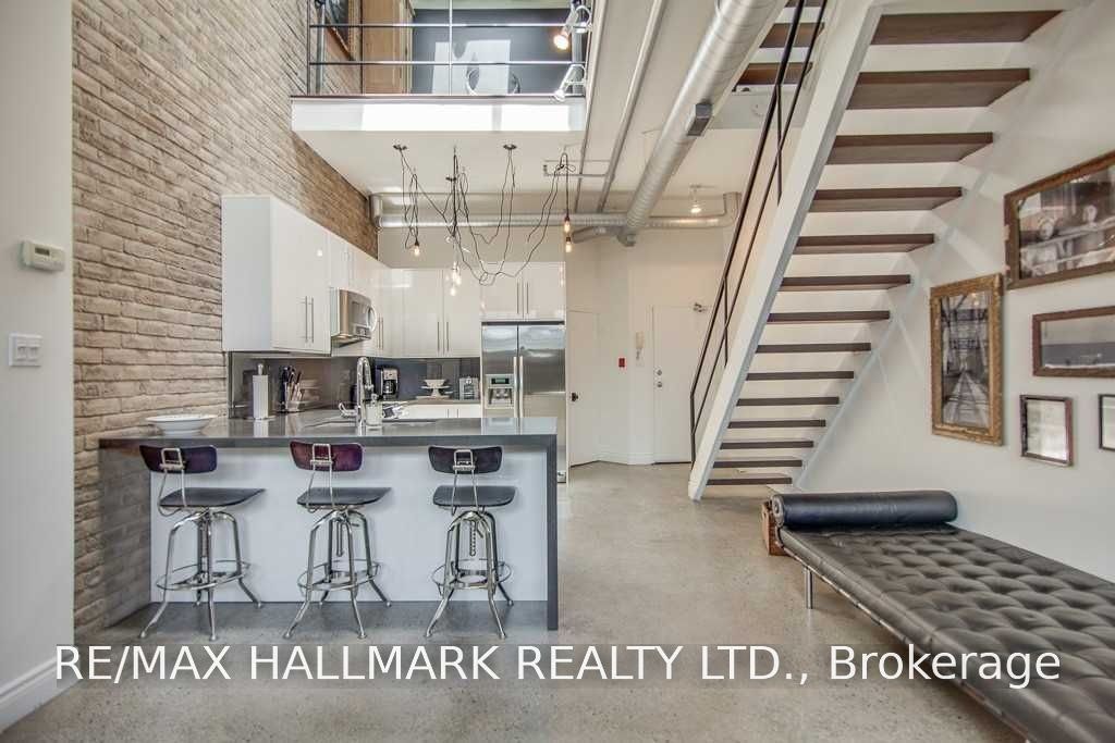 7-6 Bartlett Avenue, Toronto, ON, M6H 3E8 - 4