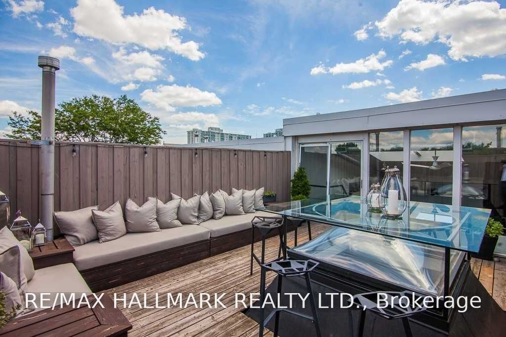 7-6 Bartlett Avenue, Toronto, ON, M6H 3E8 - 18