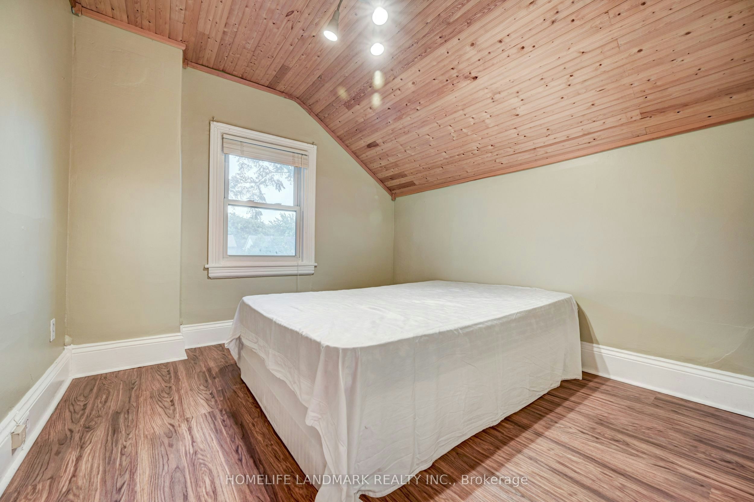 2174 New Street, Burlington, ON, L7R 1H8 - 22