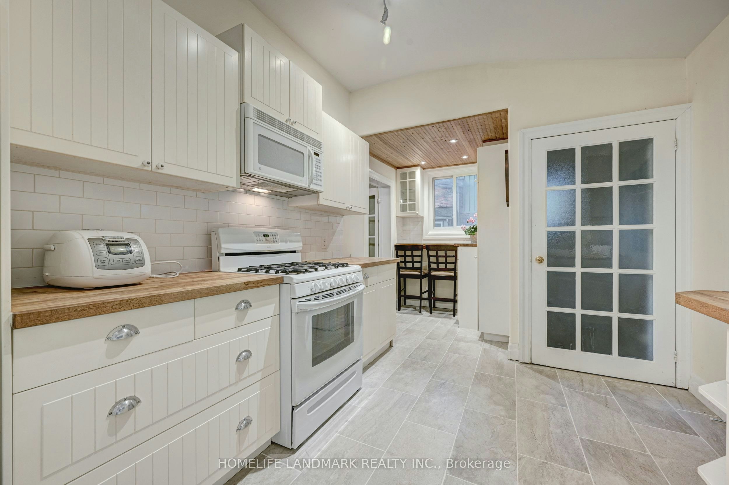 2174 New Street, Burlington, ON, L7R 1H8 - 13