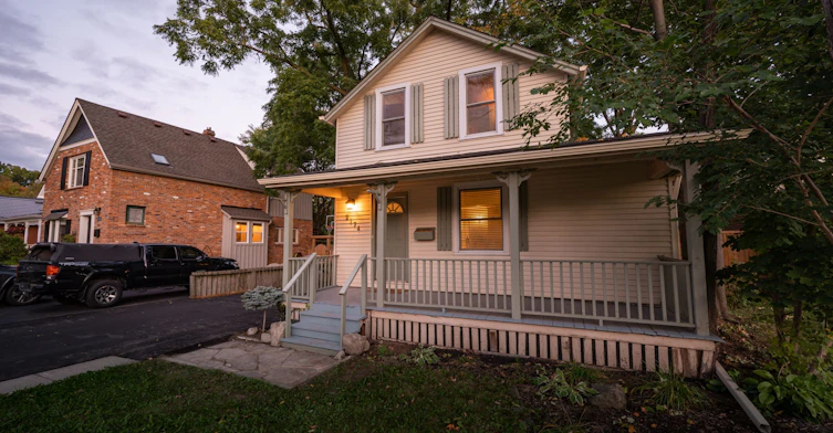2174 New Street, Burlington, ON, L7R 1H8 - 3