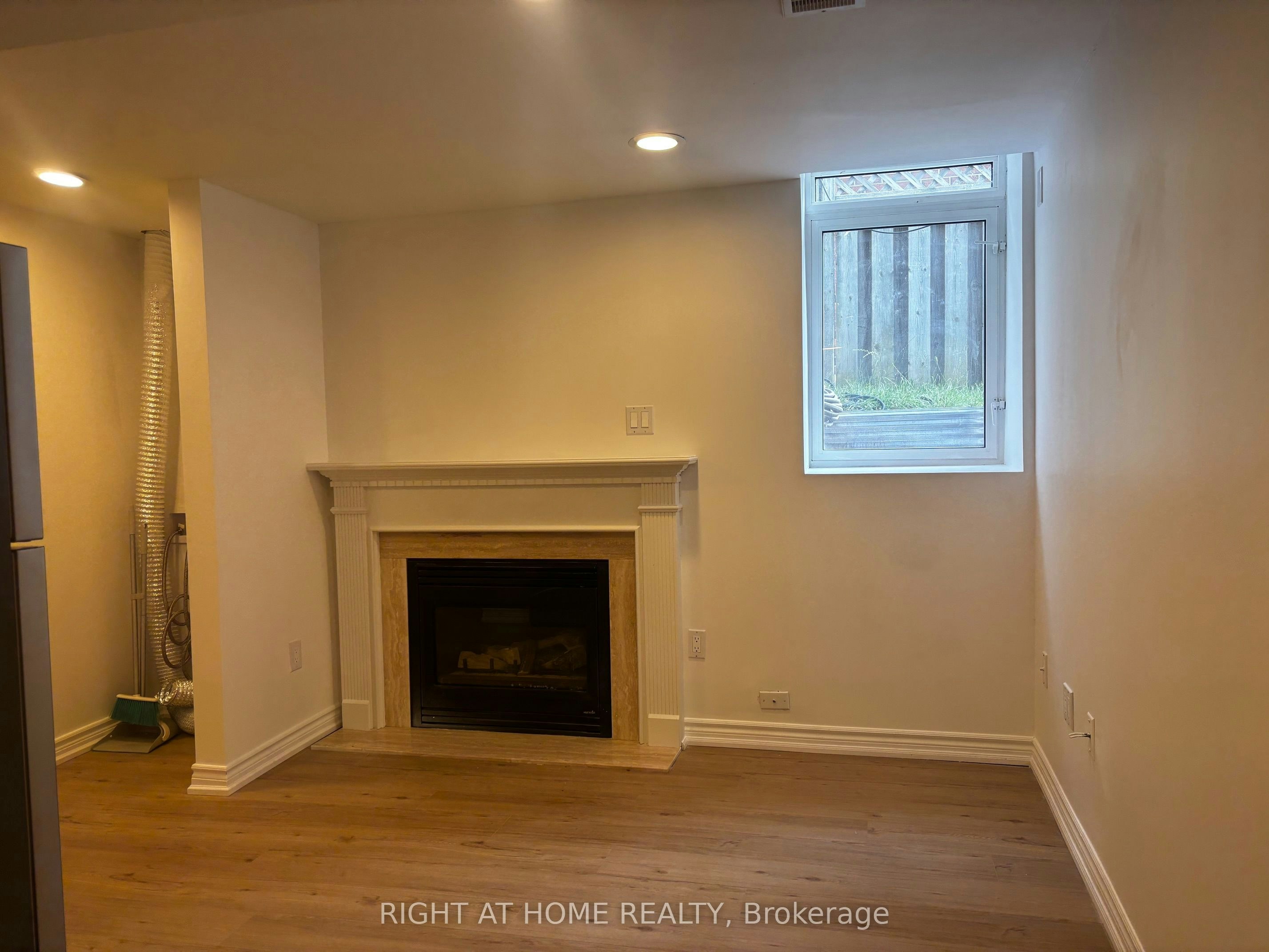 Basement-1220 Grandview Drive, Oakville, ON, L6H 4Z1 - 10
