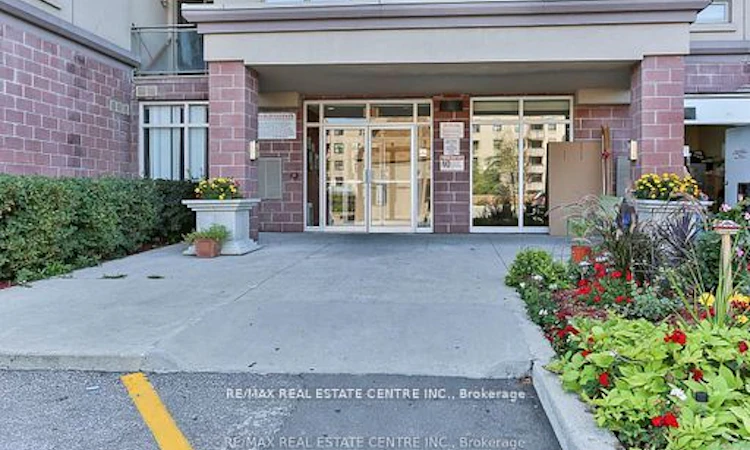 520-7405 Goreway Drive