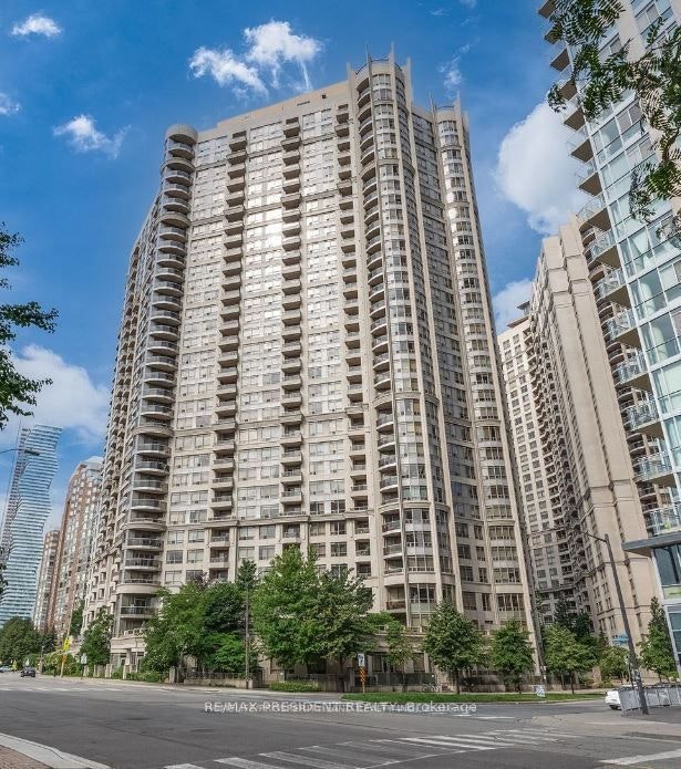 608-3880 Duke Of York Boulevard, Mississauga, ON, L5B 4L7
