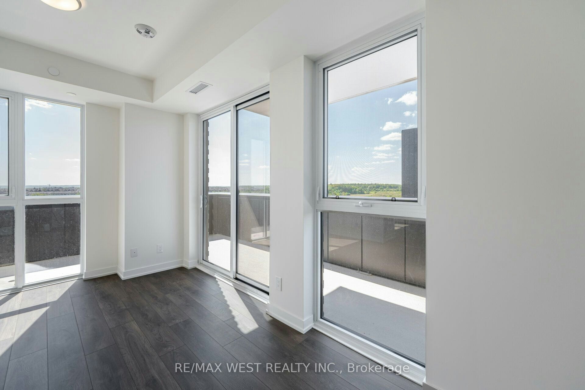 714-335 Wheat Boom Drive, Oakville, ON, L6H 7X4 - 19