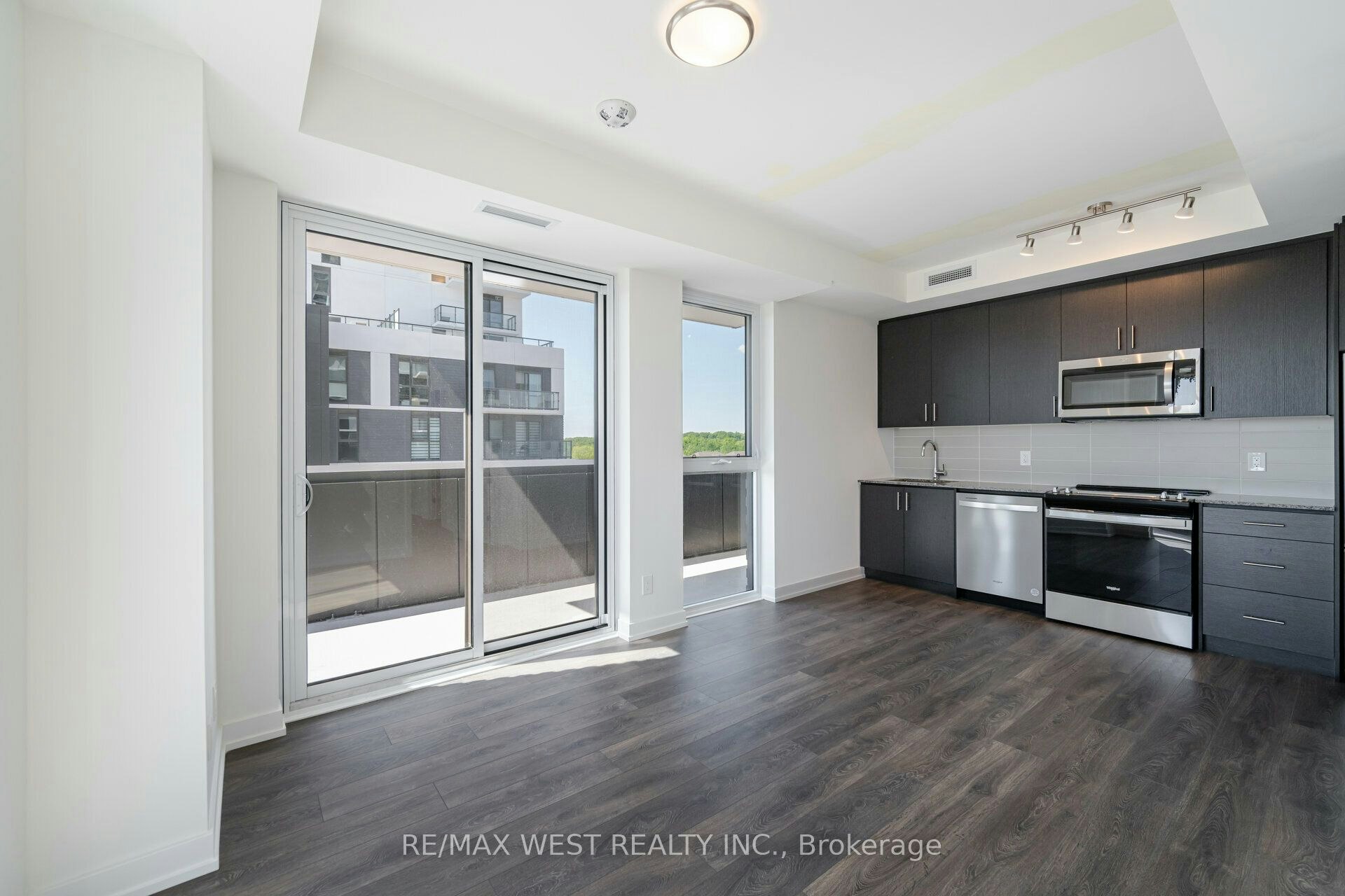 714-335 Wheat Boom Drive, Oakville, ON, L6H 7X4 - 22