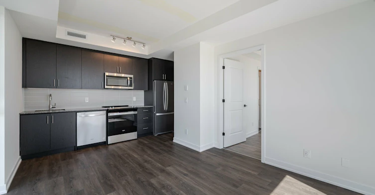 714-335 Wheat Boom Drive, Oakville, ON, L6H 7X4 - 24