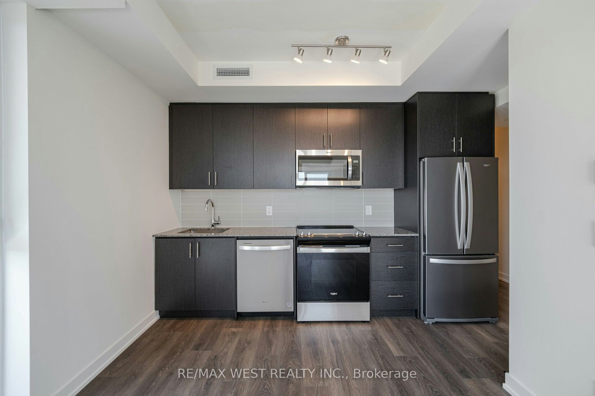 714-335 Wheat Boom Drive, Oakville, ON, L6H 7X4 - 14