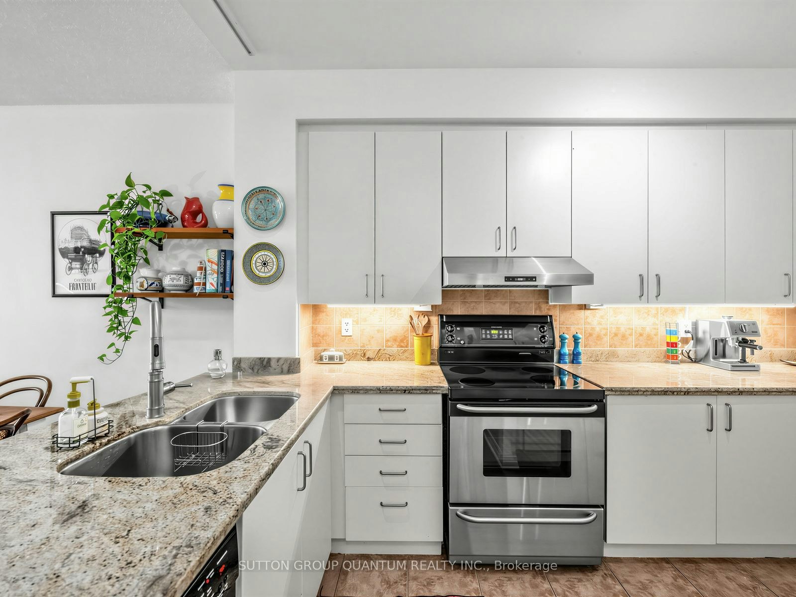 304-80 Port Street E, Mississauga, ON, L5G 4V6 - 14