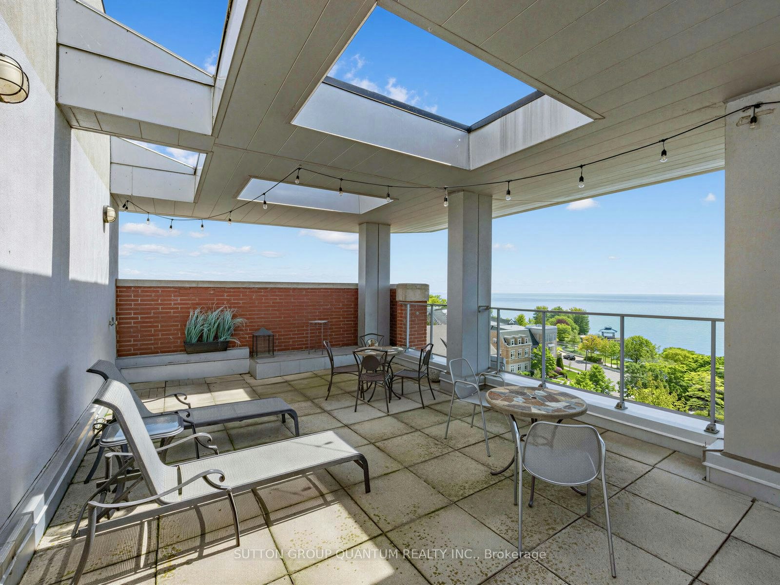 304-80 Port Street E, Mississauga, ON, L5G 4V6 - 25