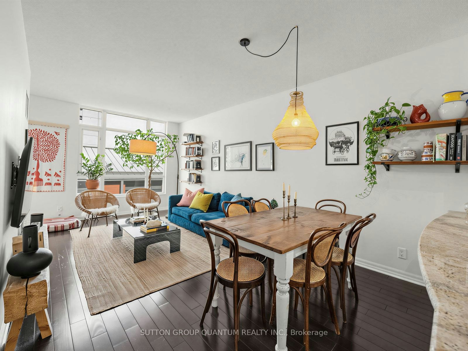 304-80 Port Street E, Mississauga, ON, L5G 4V6 - 4